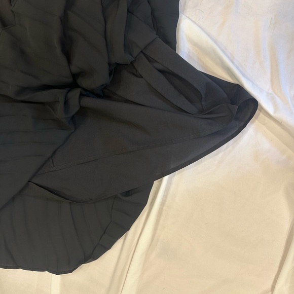 LOFT Black Pleated Midi Skirt for Work - Picture 7 of 7